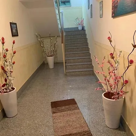 Romantic House Apartment Lascari